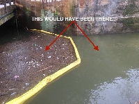 Floating Trash Containment Boo