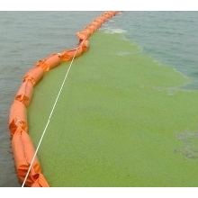 Algae containment boom