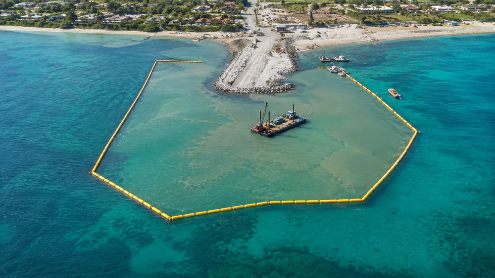 silt curtain used in dredging project to control sediment spread
